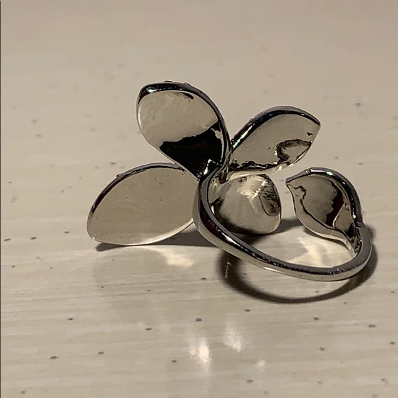 Beautiful 925 Silver Ring - Picture 12 of 13